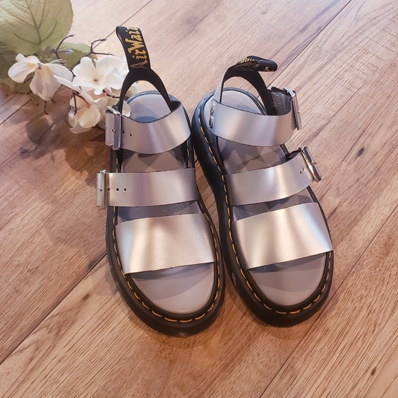 Dr. Martens Gryphon Gladiator Sandal NEW - Picture 8 of 9